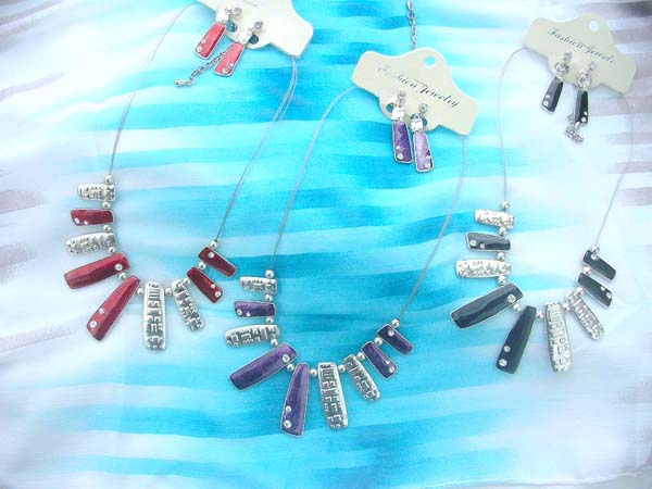 Flat rectangular chips fashion enamel necklace and earring jewelry set