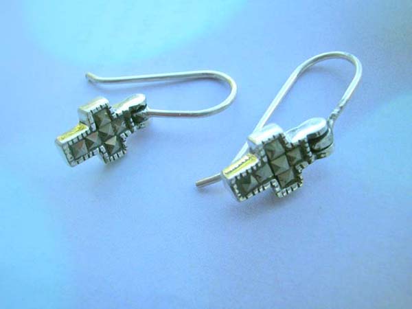 Mascasite stone cross religious, 925 sterling silver earring, made in Thailand