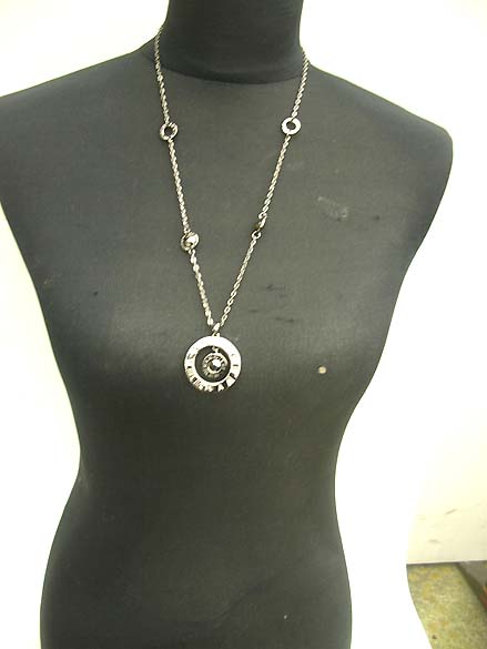 long-necklaces-04black