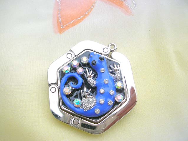 folding-bag-hook-handbag-hanger-004