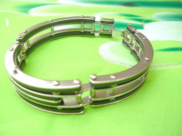 mens-punk-stainless-steel-bracelet005