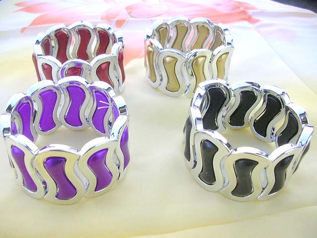 stretchy-bracelet-jewelry-013