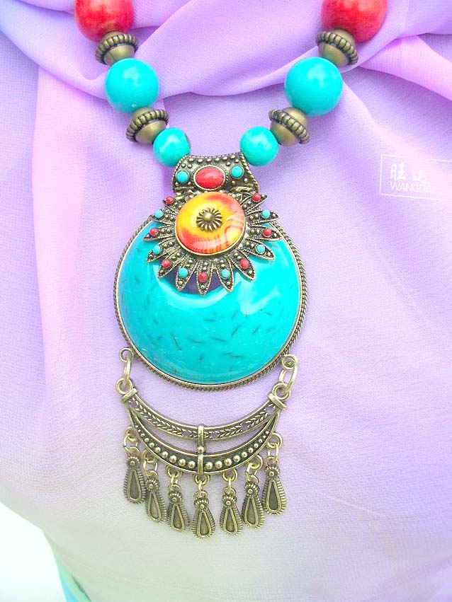 tibetan-turquoise-necklace003closeup