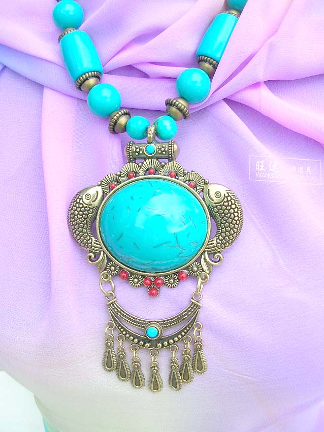 tibetan-turquoise-necklace005closeup
