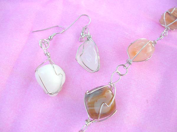 agate-stone-jewelry-set-light-color2