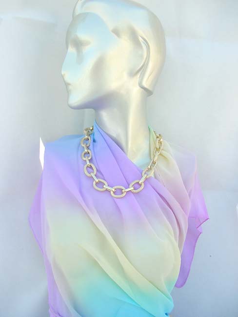high-fashion-necklace-003