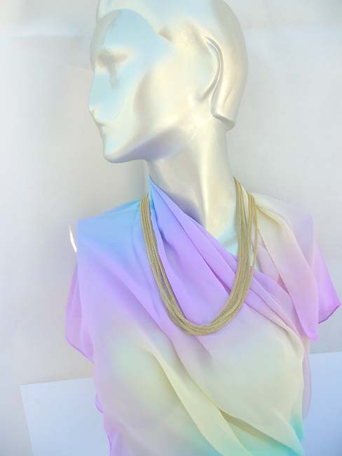 high-fashion-necklace-012-closeup