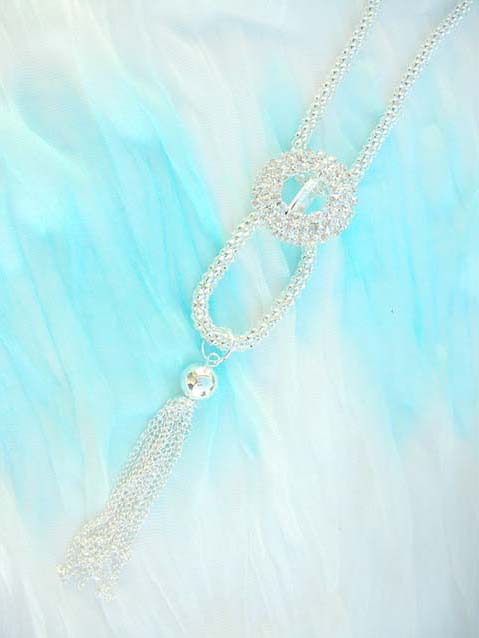 cz-stylish-long-necklaces-008
