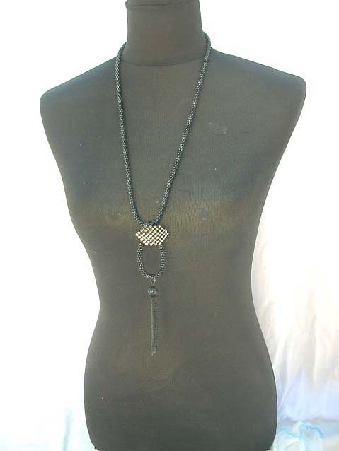 cz-stylish-long-necklaces-016m
