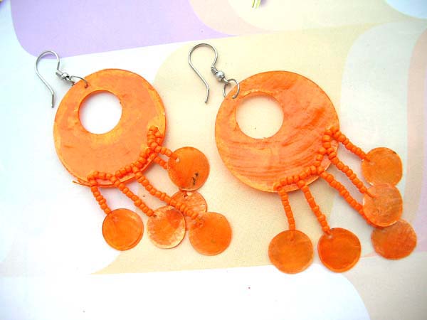 Orange O shape earring hanging mini round chip design