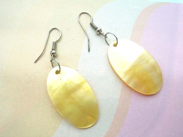Olive natural seashell earring