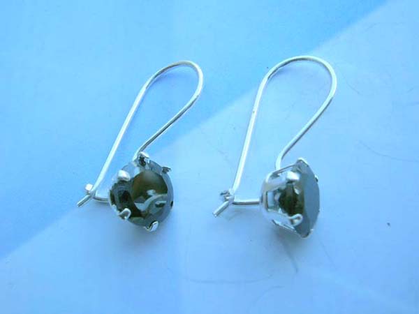 Genius 925 sterling silver circular black cz clip earring