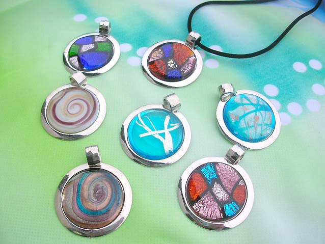 murano-glass-pendant-necklace-008