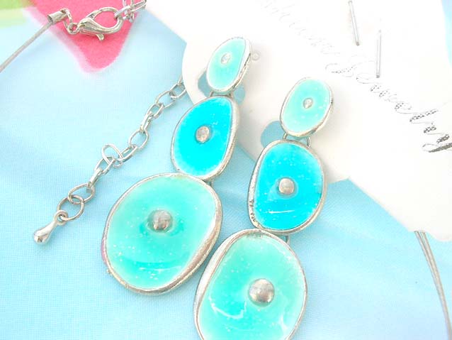 jewelryset004closeup2