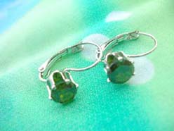 hook earring with green cz