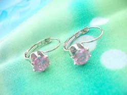 chook earring with pink cz 