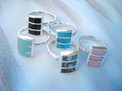 Unique 925 sterling silver ring with rectangular divided in 3 pieces design 