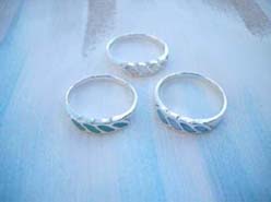 High polish 925. sterling silver twisted pave ring